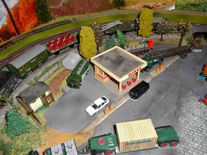 Общий вид на заправку.Есть санузел.