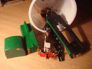 кирпич внезапно прилетел )