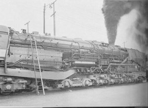 А это то что под корпусом паротурбовоза