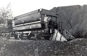 бункерный торфовоз