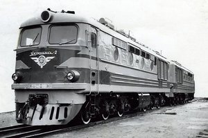 2ТЭ40.jpg (77.18 Кіб) Переглянуто 9334 разів "Конкурент" 2ТЭ109 - харьковский 2ТЭ40