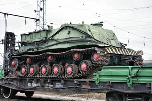 восстановительный поезд ст.Лихая 25 сентября 2008 года.Используется при ликвидации крушений и сходов составов.jpg