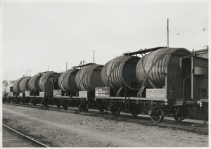 MAV Weinwagen in Schweden 1945.jpg