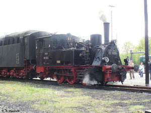 image 352165.jpg