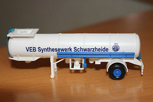 Permot-Espewe-Skoda-Auflieger-VEB-Synthesewerk-Schwarzheide-weiß.jpg