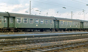 Heilbronn_-_Three-Axle_Cars.jpg