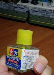 Жидкость для декалей.jpg