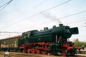 am-23-april-2004-steht-621023.jpg