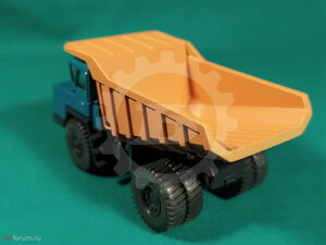 Белаз 540 4.jpg