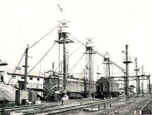 2ТЭ10Л-285 депо Оренбург 1960-70гг.jpg
