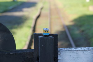 АС1А на тупику вузької колії