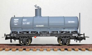 russo 32 A.jpg