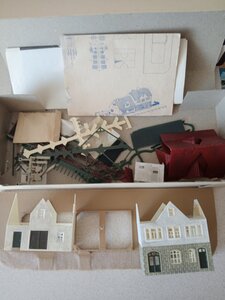 0-02-0a-92da14257b2e0942ba3c2dc47cefd3e1cfb18833df7b700f505830da896ca0b3_cfc68af5e0bbf434.jpg (200.35 Кіб) Переглянуто 3547 разів Вокзал Ноймюлле. Слегка собран. Все в наличии - 300 грн.