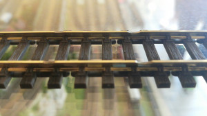 RN damaged rail H0 w11.jpg