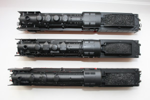 Для сравнения длины: паровозы 43, 44 и 41. Котёл 41-го гораздо длиннее.