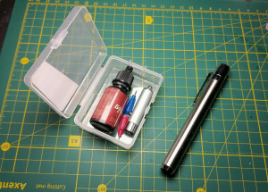 Исправил. Слева - старый (в комплекте с клеем), справа- новый.