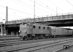 Благодаря спицевым колесам и шатунному приводу эта серия демонстрирует характерное родство электровозов старого образца с эпохой паровозов, что придаёт локомотивам неповторимое очарование.