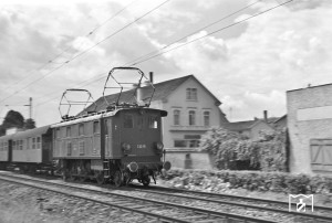 Е 32 15 в Лёррахе, 14.08.1957