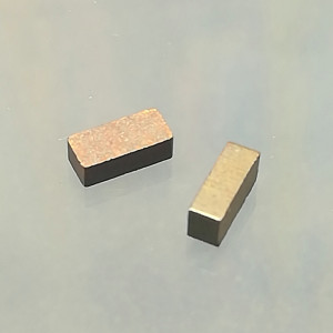 Gutzold 1166<br />1.4 x 1.9 x 4.3