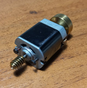 Рідний двигун-недопалок.