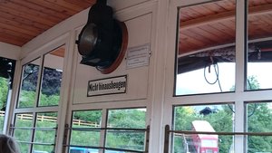 DSC_0657.JPG (1.43 МіБ) Переглянуто 3237 разів Вагон постройки 1889 года. До сих пор в строю и в идеальном состояни