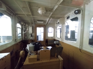 E69 02 cab.JPG (122.57 Кіб) Переглянуто 1054 разів Кабина Е69 02